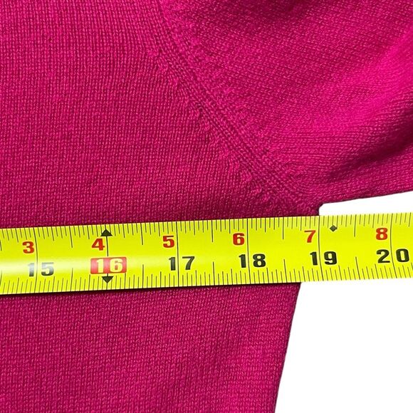 Worthington 100% Cashmere Sweater Size M Magenta Quiet Luxury Capsule Wardrobe - Picture 3 of 5